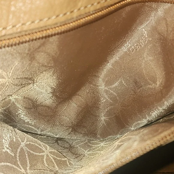 Fossil Crossbody Bag - Picture 9 of 12